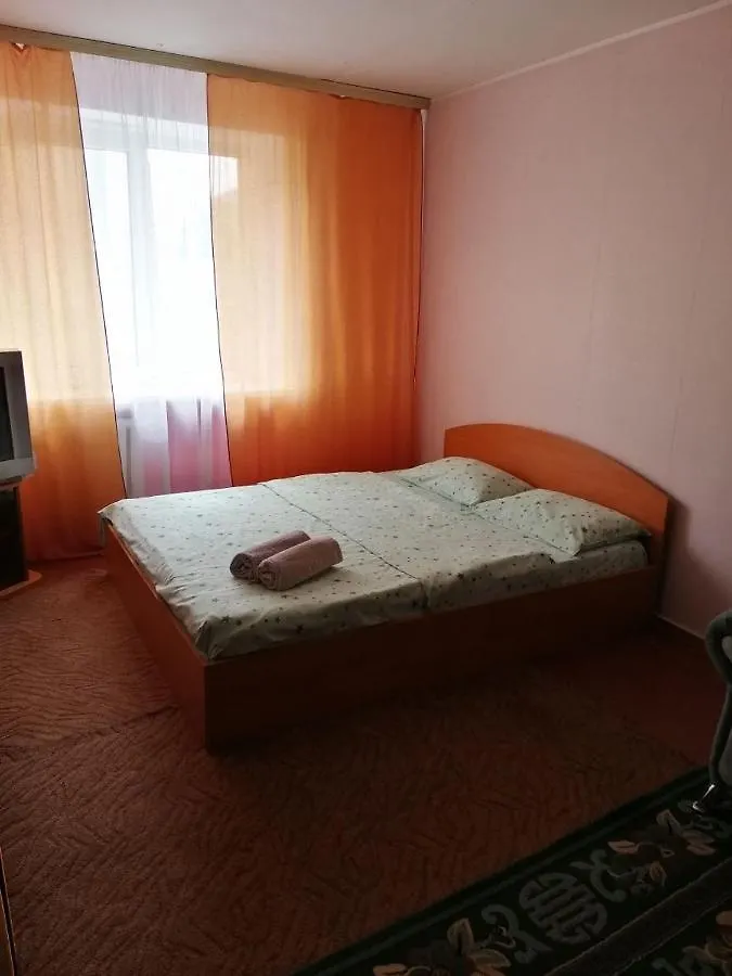 Квартира Возле Индустриального Моста, Нау 0*, Kyiv